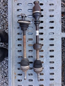 Predam poloos na Renault Thália 1.2 55kw rok vyroby 2011 - 3