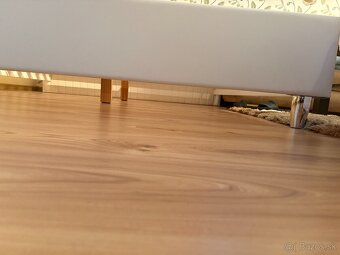 Biela dvojlôžková posteľ - zachovalá - 3