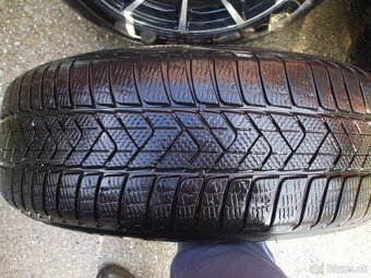 Predam elektrony Dezent s pneum. Pirelli na Hondu Cr-v - 3