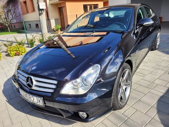 Mercedes- Benz CLS 63AMG - 3