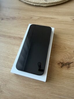 Predám Iphone 13 256GB Midnight - 3