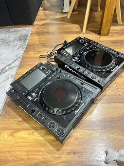 Pioneer CDJ 2000 - 3