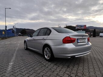 BMW 3 / E90 / 318d / r.v. 2010 / automatická prevodovka - 3