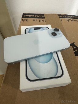 iPhone 15 256 GB - 3