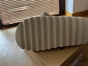 Yeezy Slide Bone - 3
