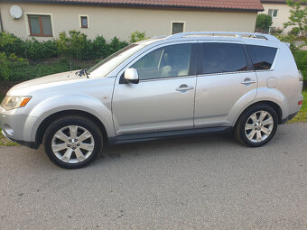 Predám SUV Mitsubishi Outlander 4x4, 2,4 benzin+LPG - 3