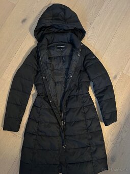 Armani bunda IT38 naša 34 , resp. XS - 3