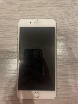 Iphone 8+ - 3