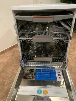 Nepoužitá umývačka riadu Bosch - 3