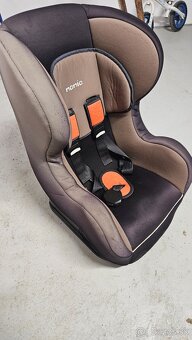 Darujem detskú autosedačku - 3