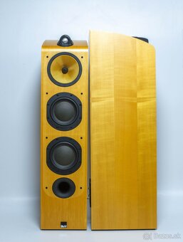 Bowers & Wilkins 703 - 3