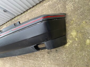 VW Golf 3 zadný naraznik - 3