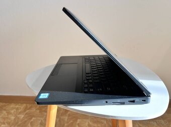 Notebook 14" DELL.Intel i5-6300U 2x2,40GHz.8gb ram.120g SSD - 3