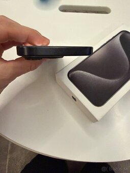 IPhone 15 pro, black titanium 512GB - 3