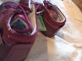 Nové topánky protetika č.22 a 26 - 3