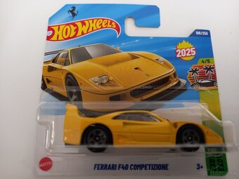 HOT WHEELS - FERRARI - 3