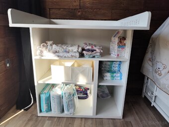 Prebaľovaci pult IKEA - 3