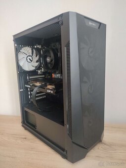 Herný a pracovný PC - Ryzen 5 3500x, RX 6600, 16GB 3200MHz - 3