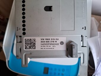 Autorádio RNS315 s Bluetooth - 3