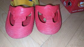 Červené ochranné návleky na topánky SHOE-CARE - 3
