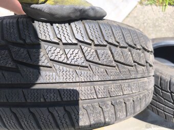 Pneumatiky 225/55 R17 zimné - 3