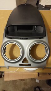 Corsa D, ramik s displejom - 3