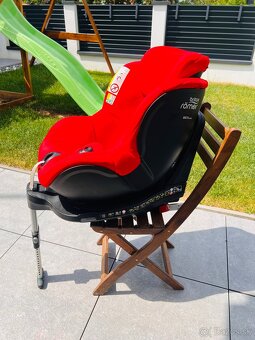 Detská autosedacka Britax Romer Dualfix M i-size 2022 - 3