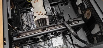 AMD RYZEN 7 3600, RX 5700XT 8GB - 3