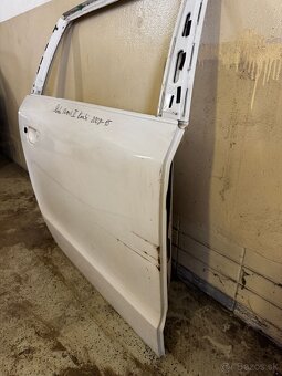 Škoda Superb II 2 kombi 2008-15 pravé zadné dvere - 3