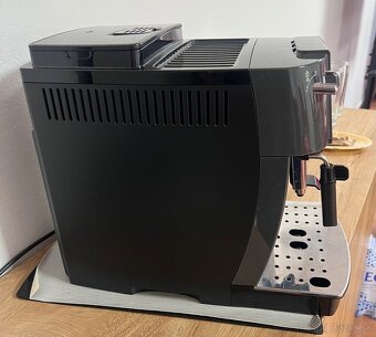 Kávovar Delonghi Magnifica start - 3