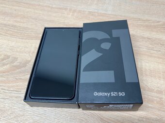 Samsung Galaxy S21 - 3