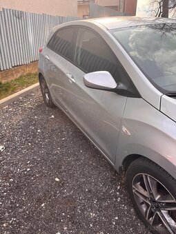 Hyundai i30, 1,6 benzin, len 57 400km - 3