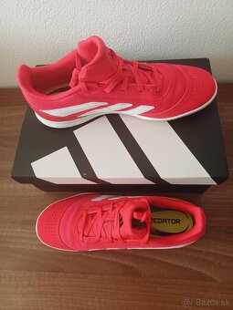 Nové halovky Adidas Predator - 3