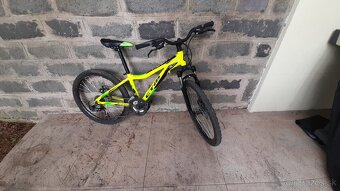 Predám horský bicykel CTM – výborný stav - 3