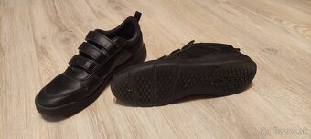Kožené tenisky Adidas, zapínanie na suchý zips - 3