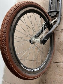 Kolobezka Romwick 8.2 - 3