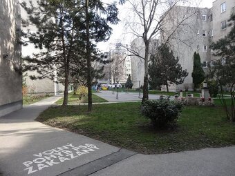 na PREDAJ investičny byt - 3
