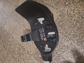 Maxi-Cosi Pebble 360+ Maxi-Cosi FamilyFix 360 - 3