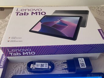Lenovo Tab M10 - 3
