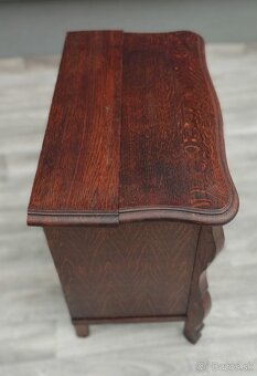 Komôdka holandská s 3 zásuvkami. - 3