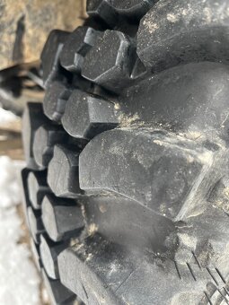 235/75 r15 T3  Dot 24 - 3