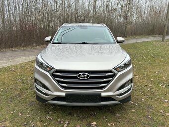 Hyundai Tucson 2.0 CRDI Premium 2WD - 3