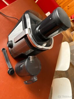 Eta odšťavovač - 3