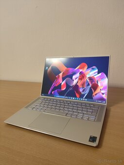 Dell 7400 | Core i5 • 8GB RAM • 256GB SSD - 3