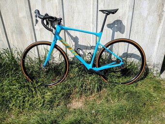 Giant Revolt Advanced 2 - 3