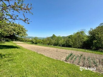 RADO | Krásny pozemok 2404m2 so stodolou, Horná Súča - Dúbra - 3