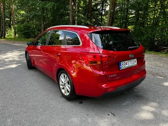 KIA Ceed SW 12/2017 , 1,6 GDi 99kw , Gold, nové v SR - 3