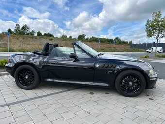 Bmw z 3.0i facelift manual - 3