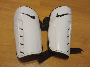 Chrániče - 3