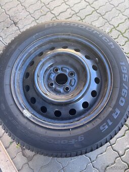 4x100 R15 zimné - 3